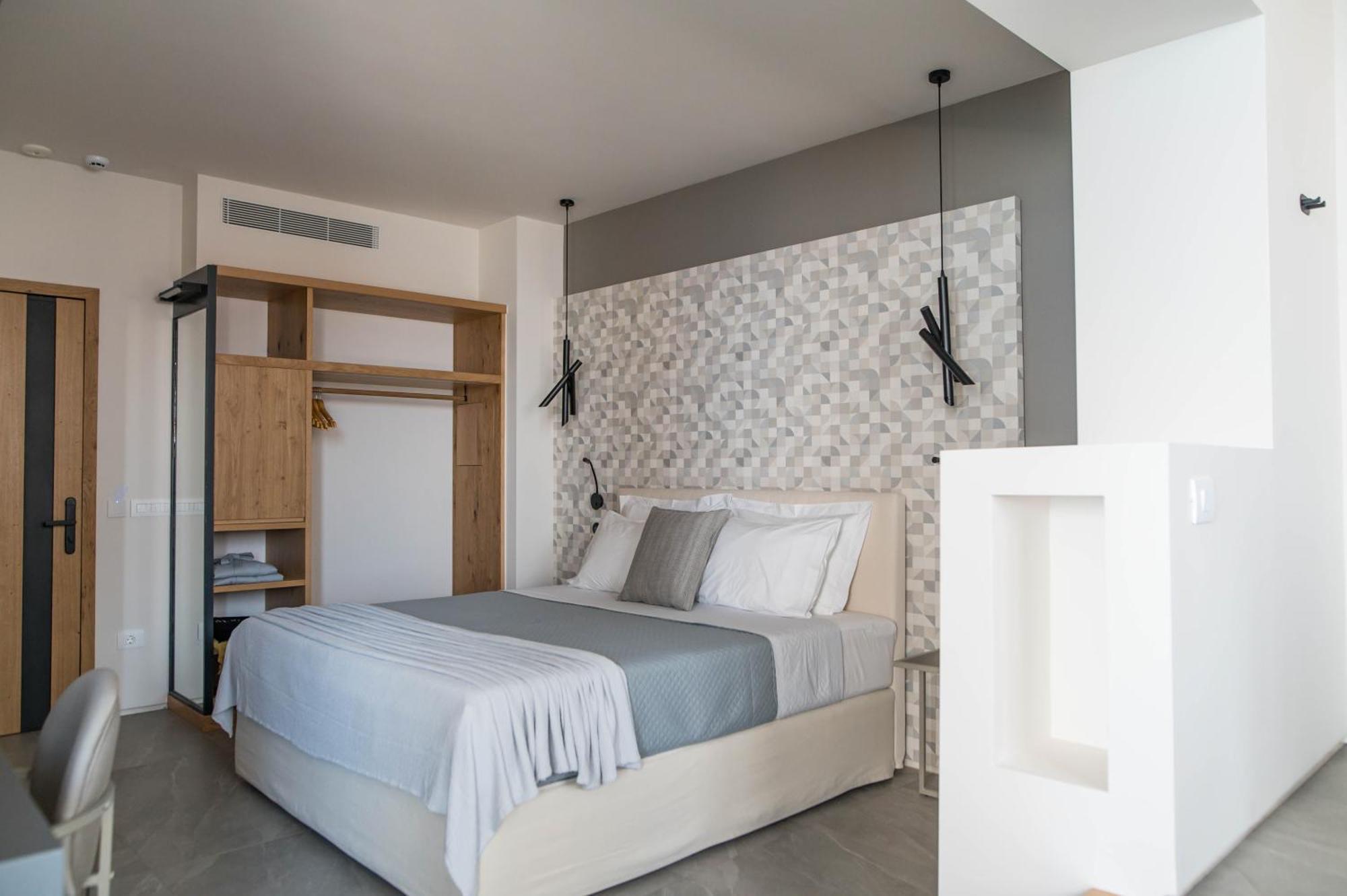 Alissachni Seaside Hotel Dervéni Kültér fotó