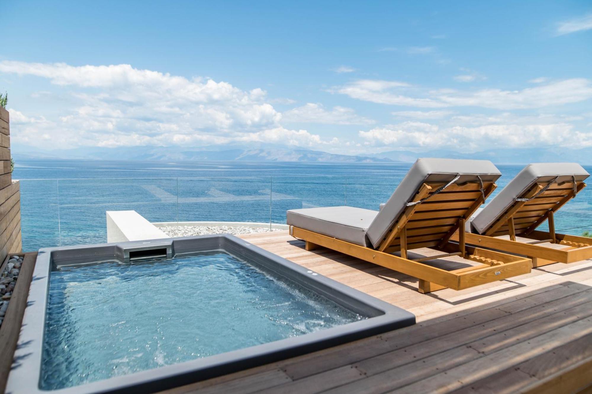 Alissachni Seaside Hotel Dervéni Kültér fotó
